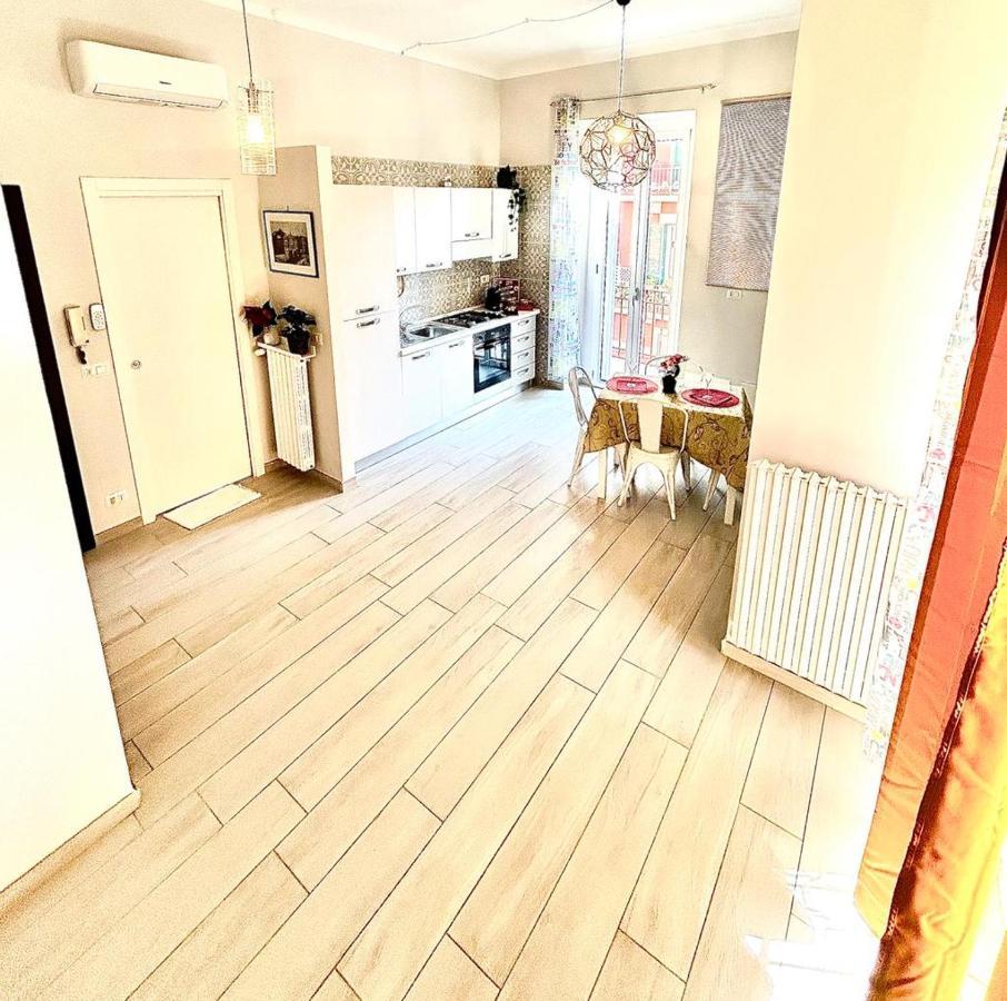 B8 Apartment Bari Exteriör bild